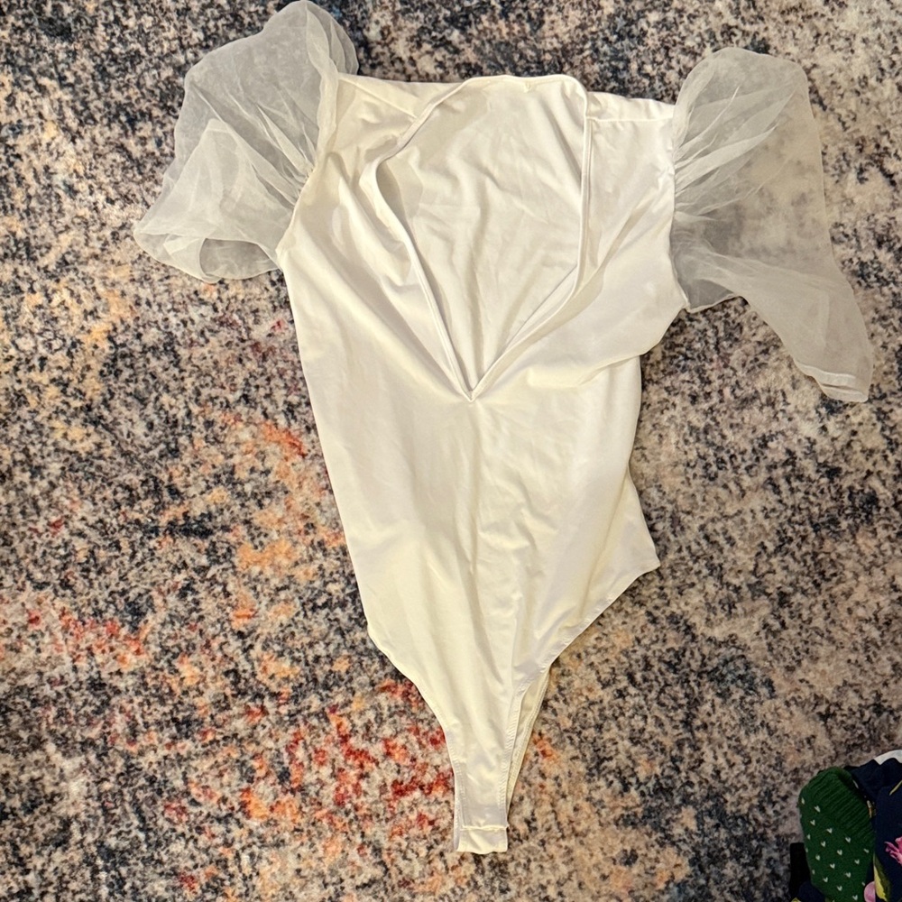 Chic White Bodysuit with Sheer Sleeves